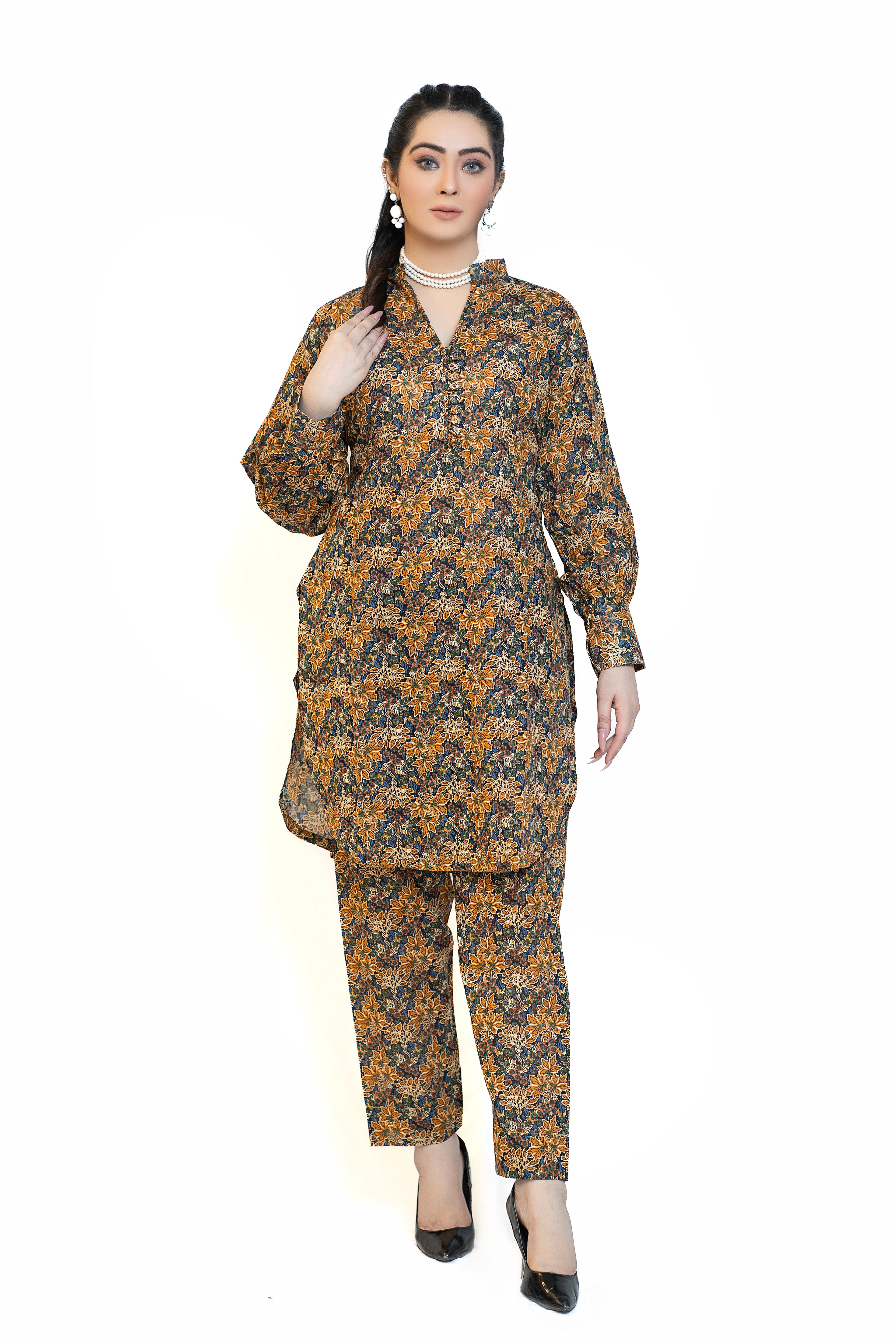 Dhooria lown Suit